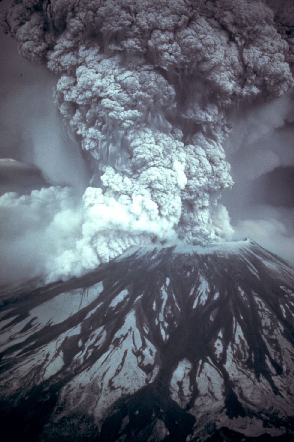 Eruption of Mt. St. Helens Washington Volcanoes